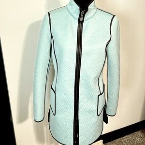 Stunning like New Per Se reversible Cost Size 6